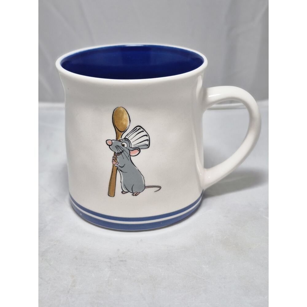💥 Disney Rae Dunn Pixar le Petit Chef Ratatouille Large Mug Blue Inside 2 Sided